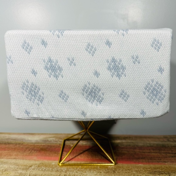 Full Size Flannel Sheet Set by Home Reflections NIB White w/ silver/gray design - Picture 7 of 12